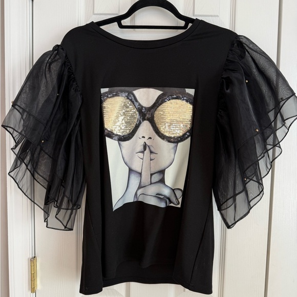 For Her NYC Tops - Elegant Black Top with Graphic and Sheer Sleeves